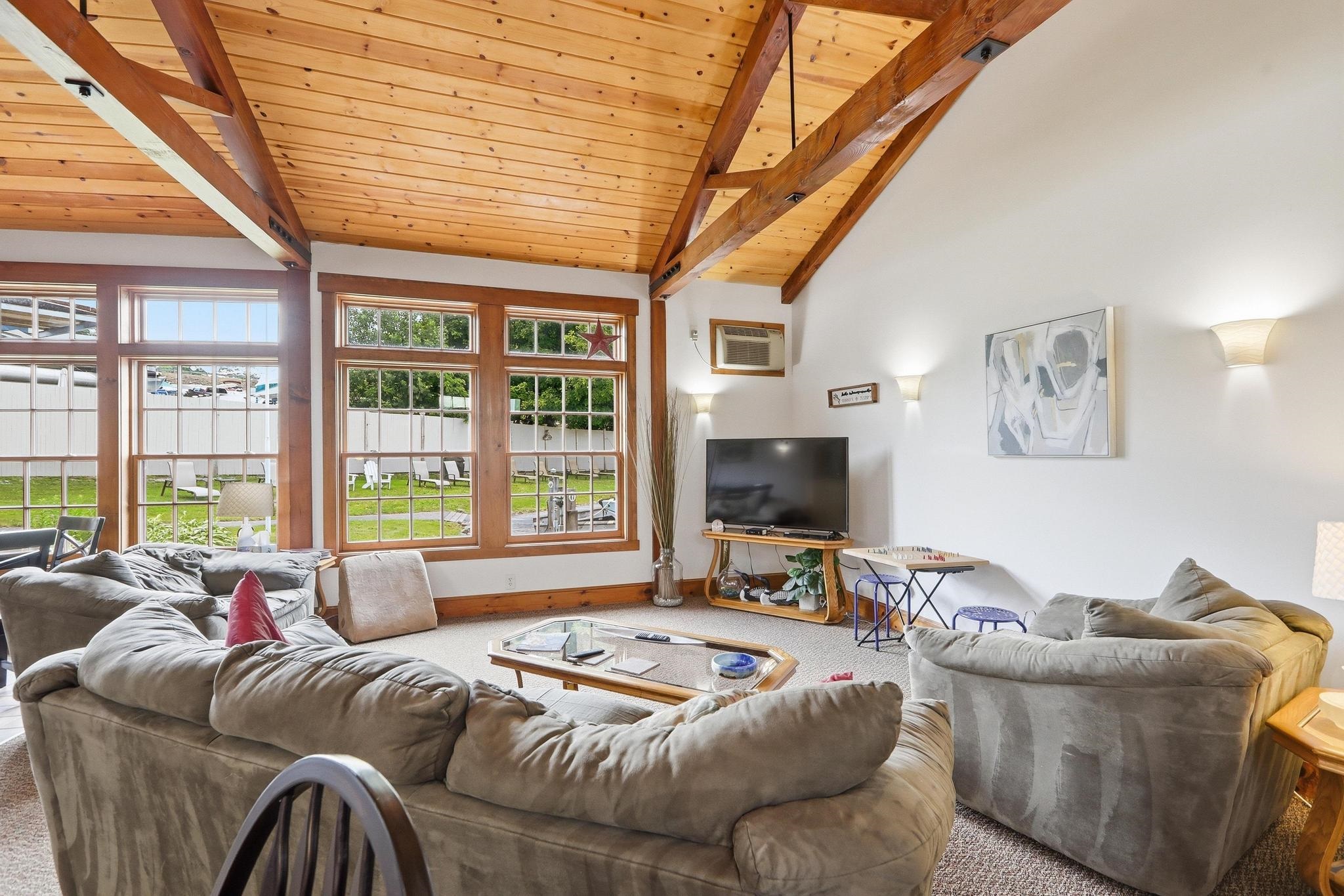 2 Bayshore Drive Unit: 70