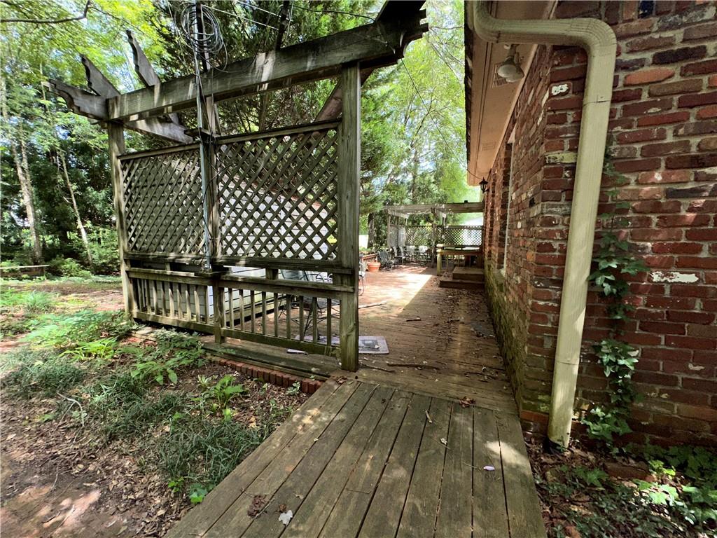 5012 Chestnut Forest Lane