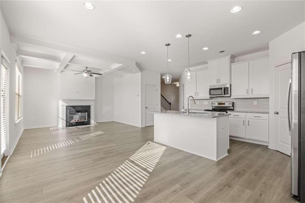2906 Cottage Lane