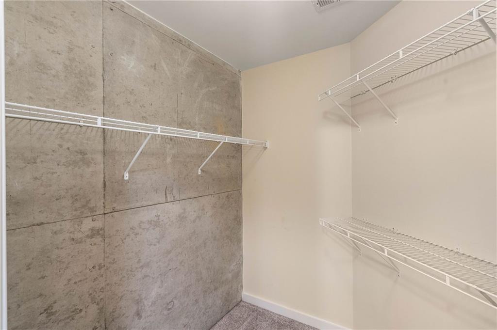 860 Peachtree Street NE Unit 1917