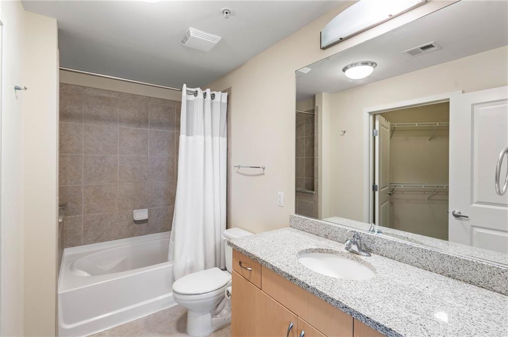 860 Peachtree Street NE Unit 1917