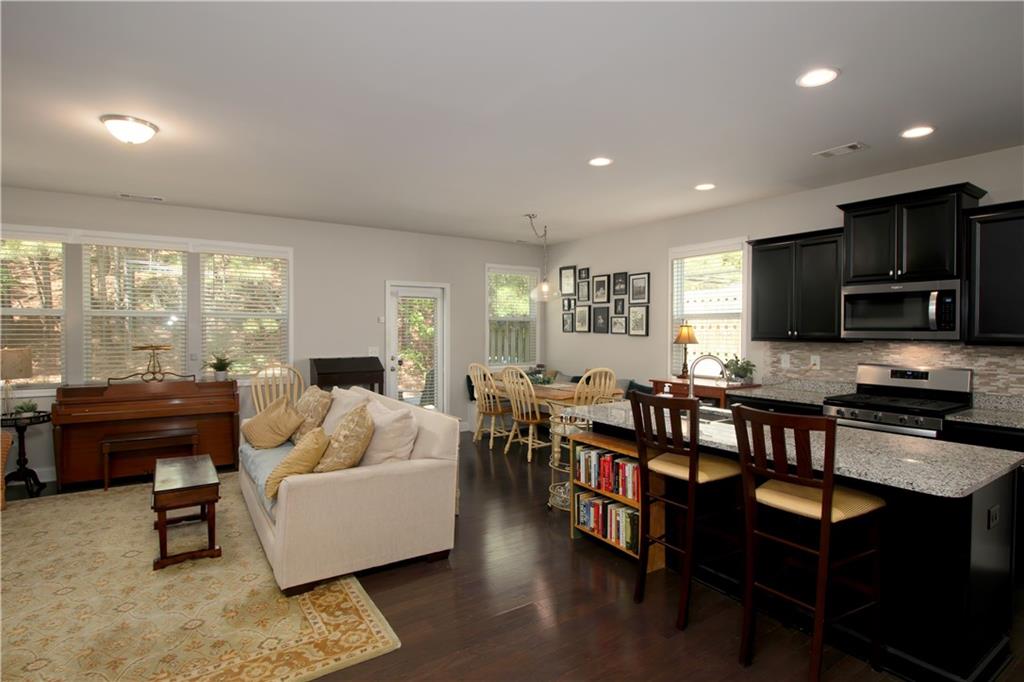 5433 Cascade Ridge SW