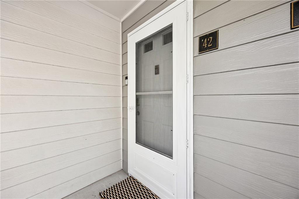 42 Rumson Court SE