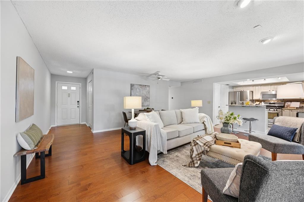 42 Rumson Court SE