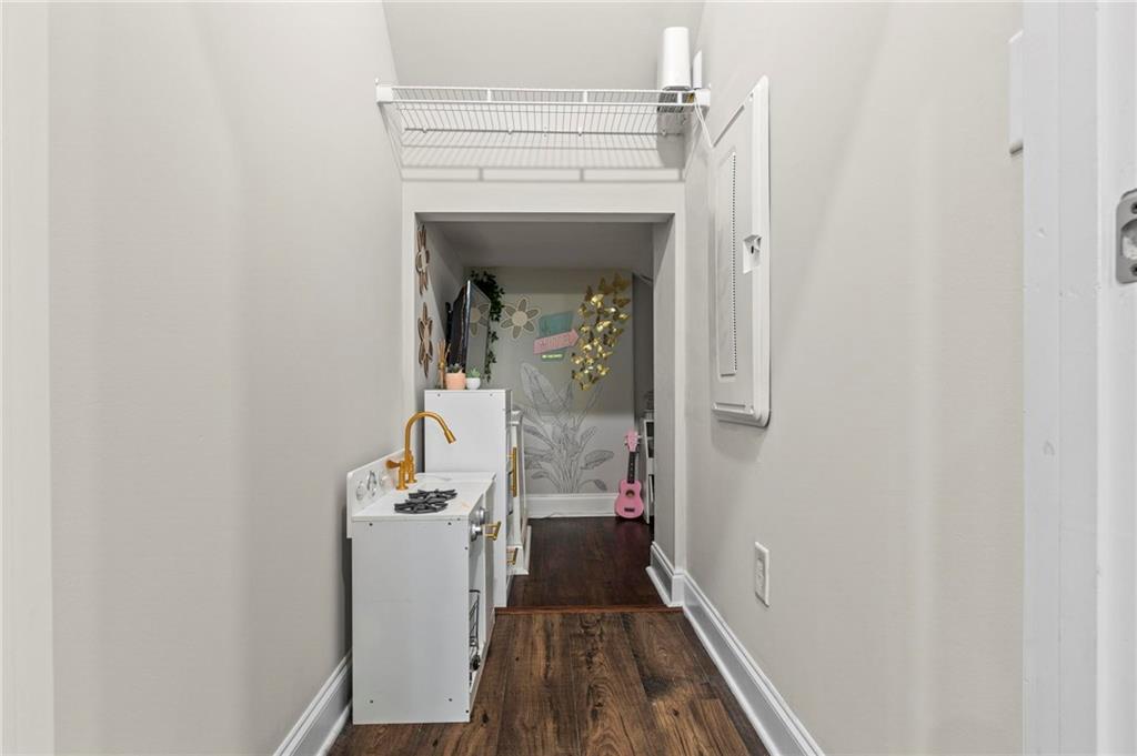558 Onyx Landing