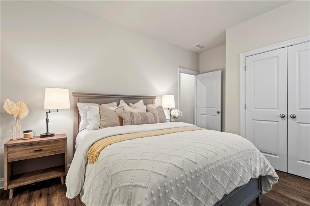 558 Onyx Landing