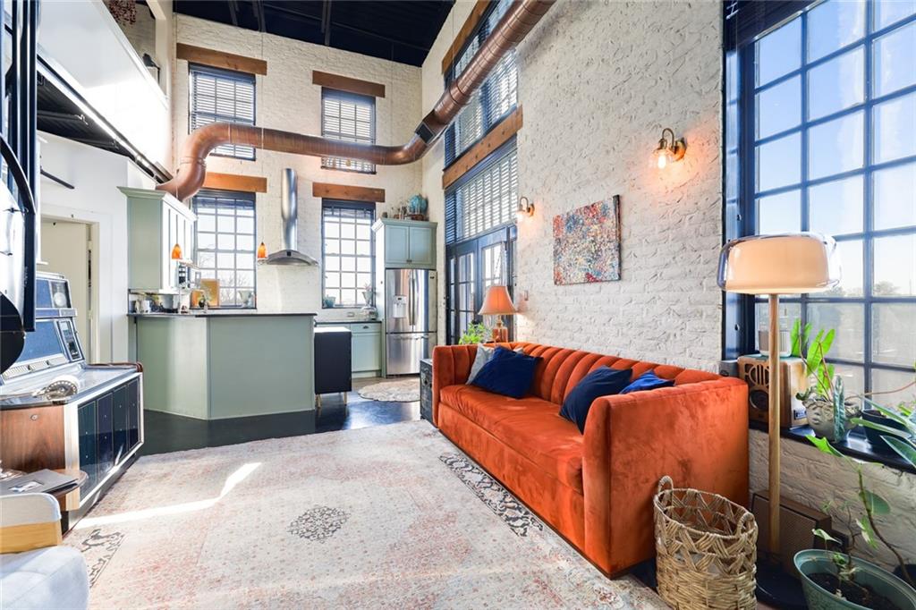5434 Peachtree Road Unit 113