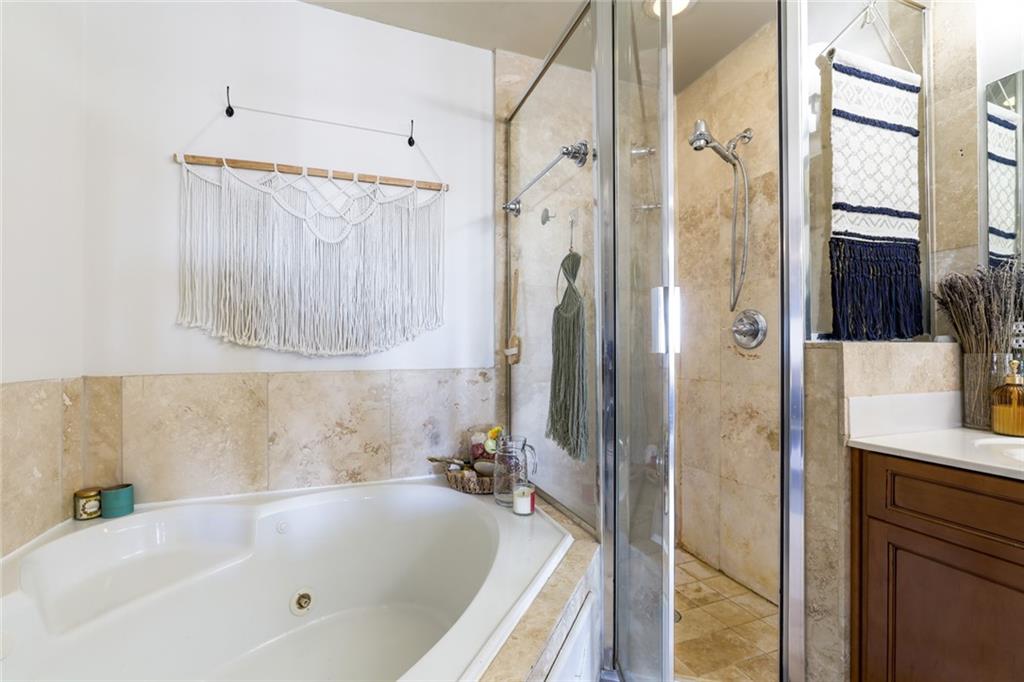 5434 Peachtree Road Unit 113