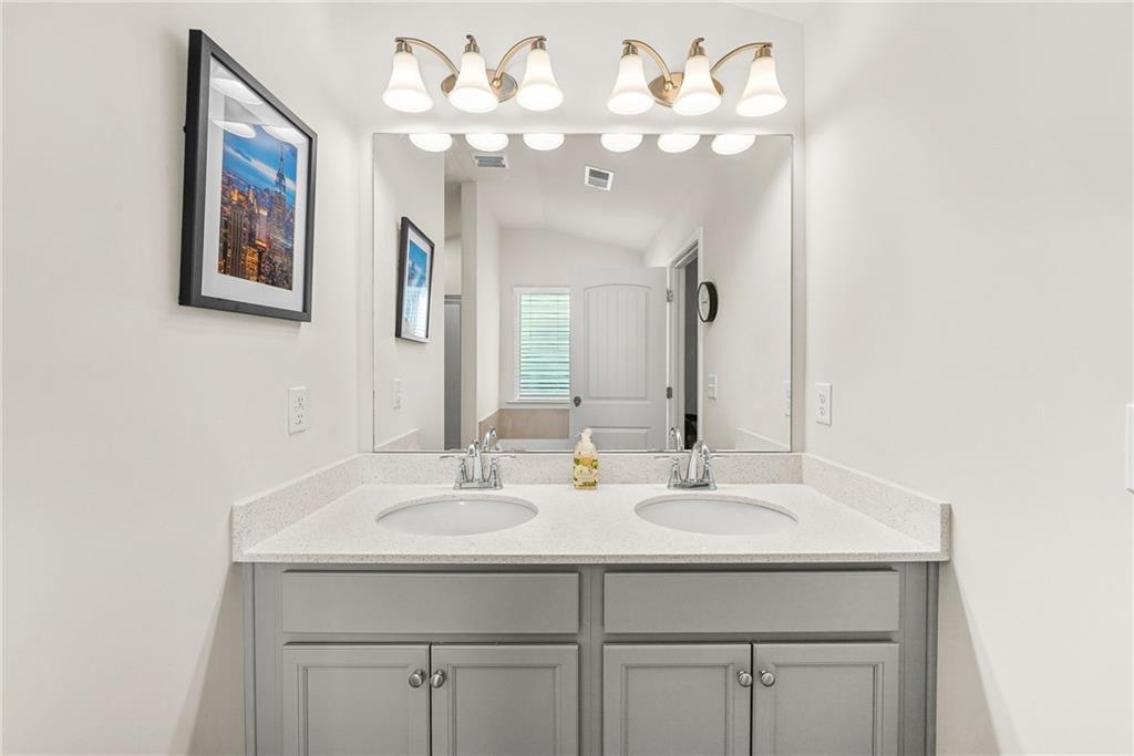 4179 Cedar Commons Way