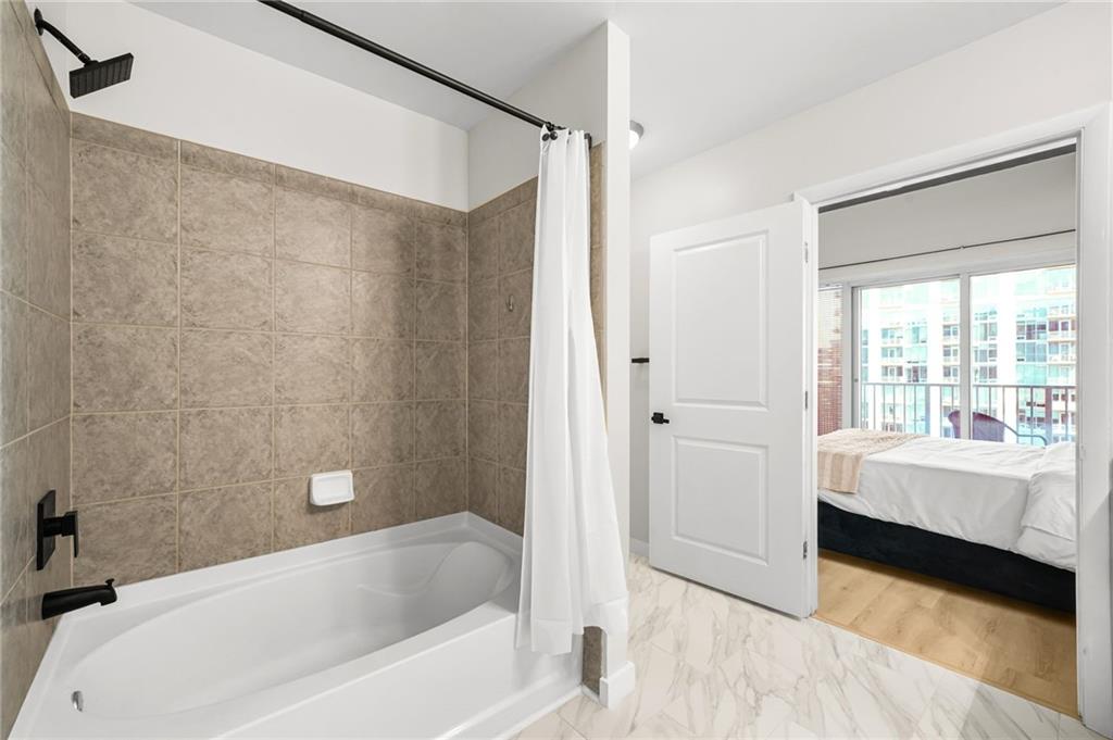 250 Pharr Road NE Unit 1702