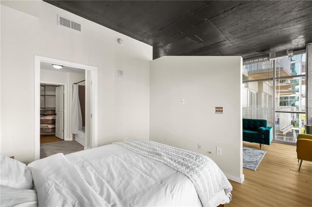 250 Pharr Road NE Unit 1702