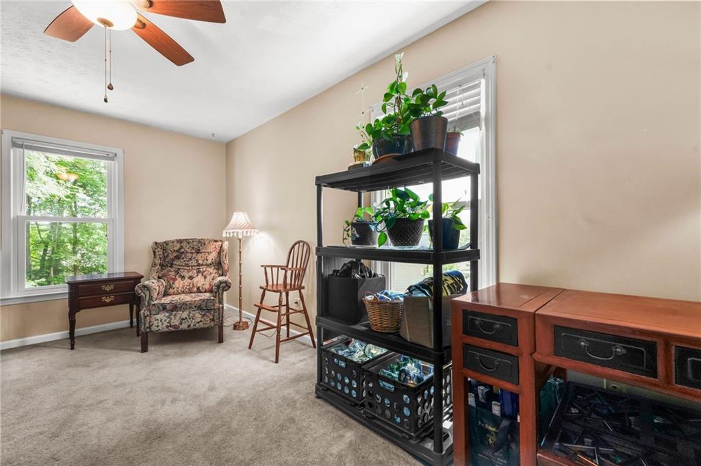 825 Meadowsong Circle