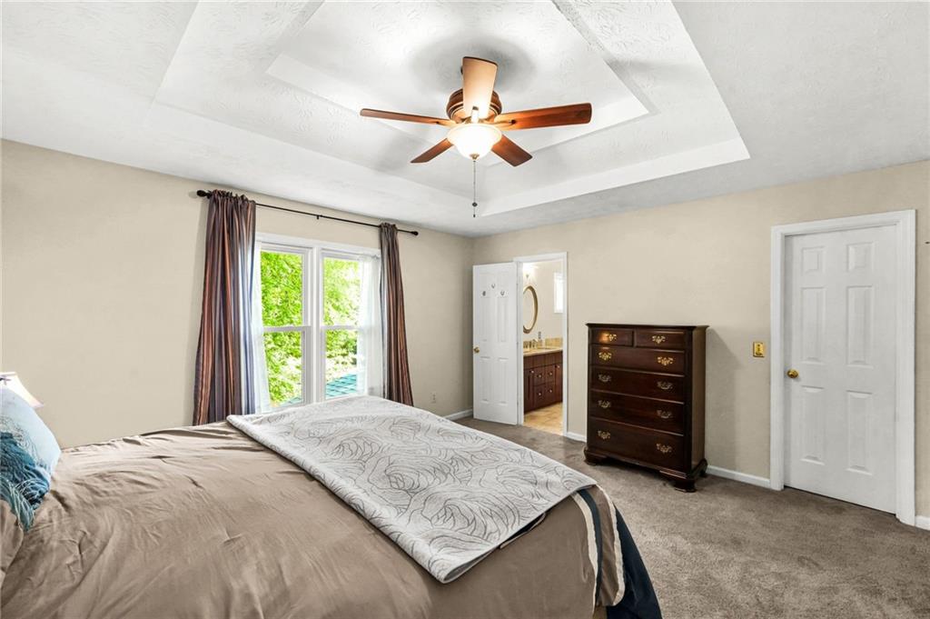 825 Meadowsong Circle