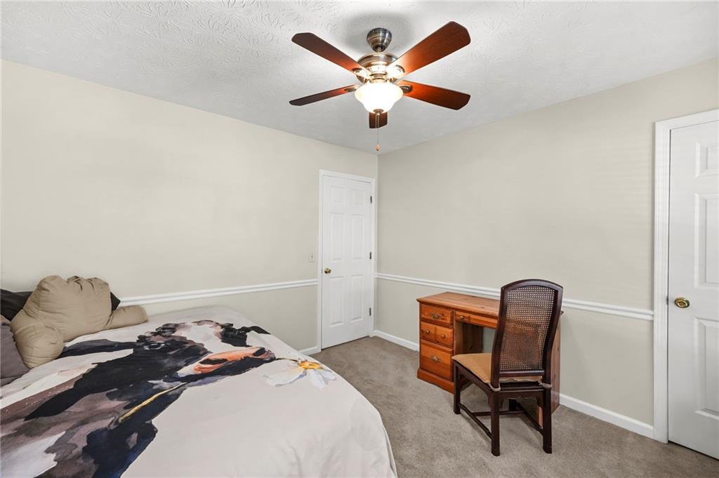 825 Meadowsong Circle