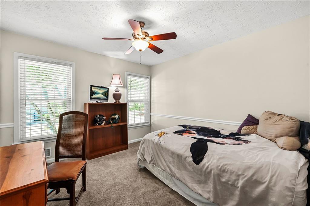 825 Meadowsong Circle