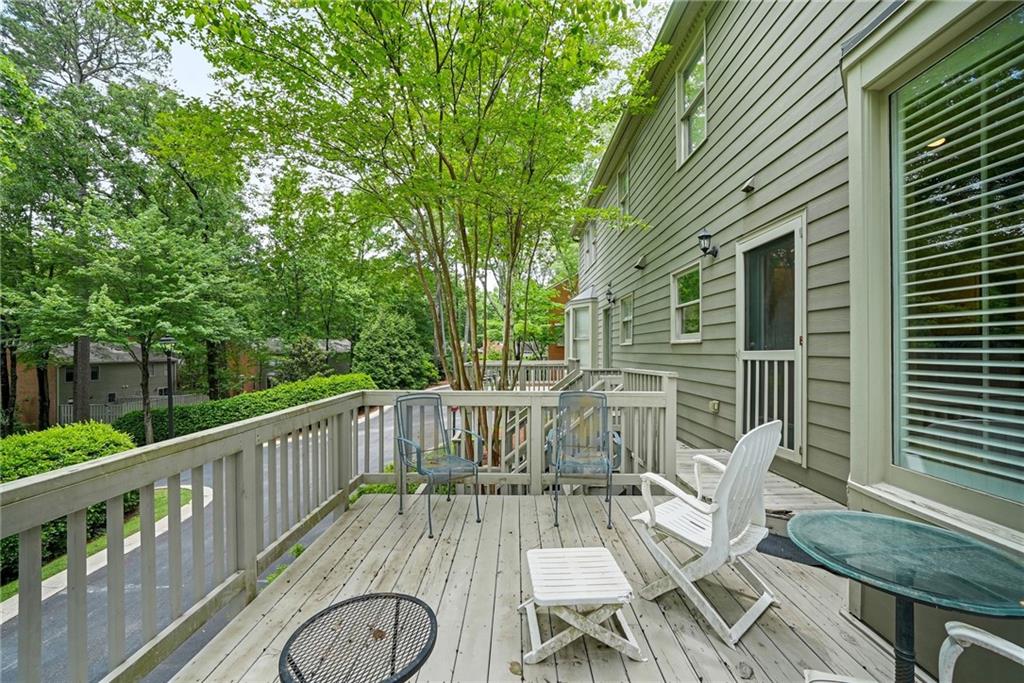 1158 Morningside Place NE