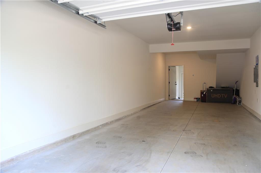 1350 May Avenue SE Unit 20