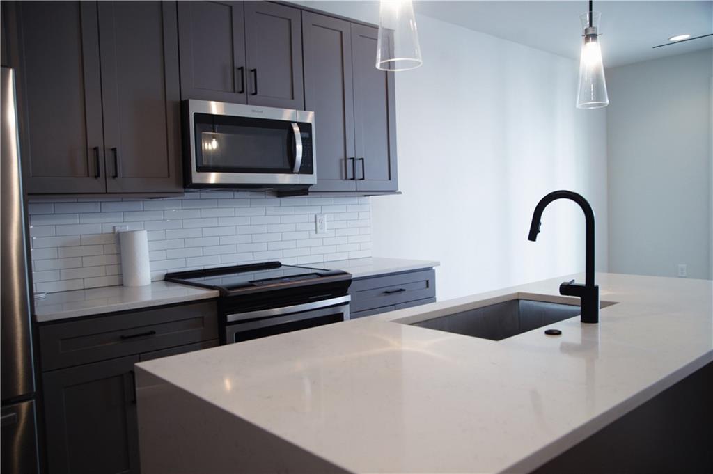 1350 May Avenue SE Unit 20