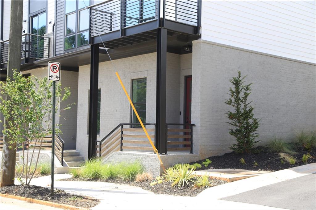 1350 May Avenue SE Unit 20