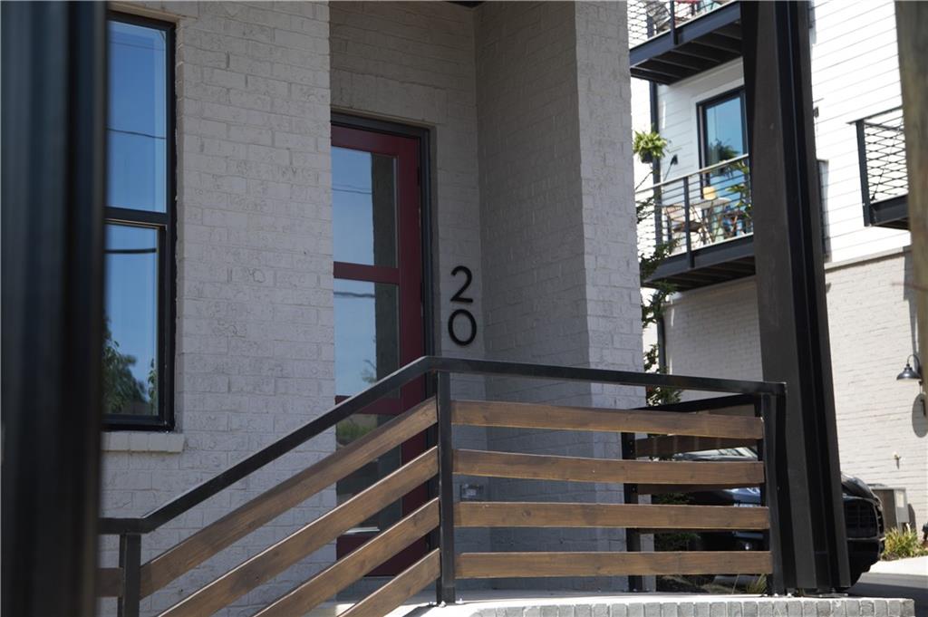 1350 May Avenue SE Unit 20