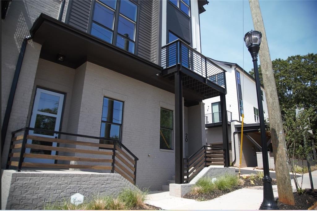1350 May Avenue SE Unit 20