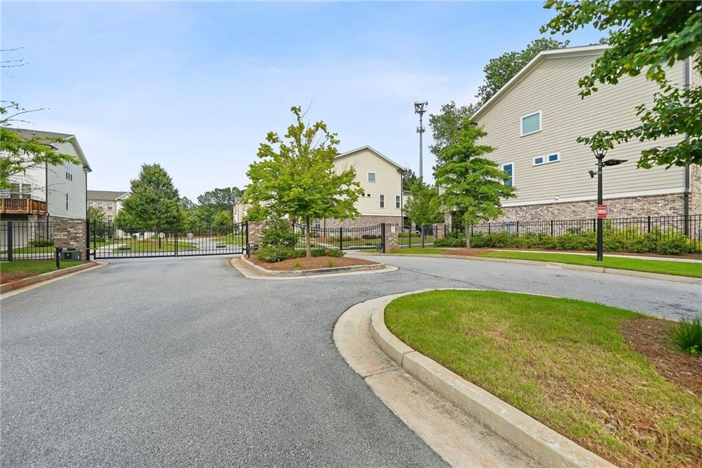 843 Angora Alley