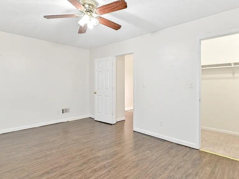 123 Curtis Road