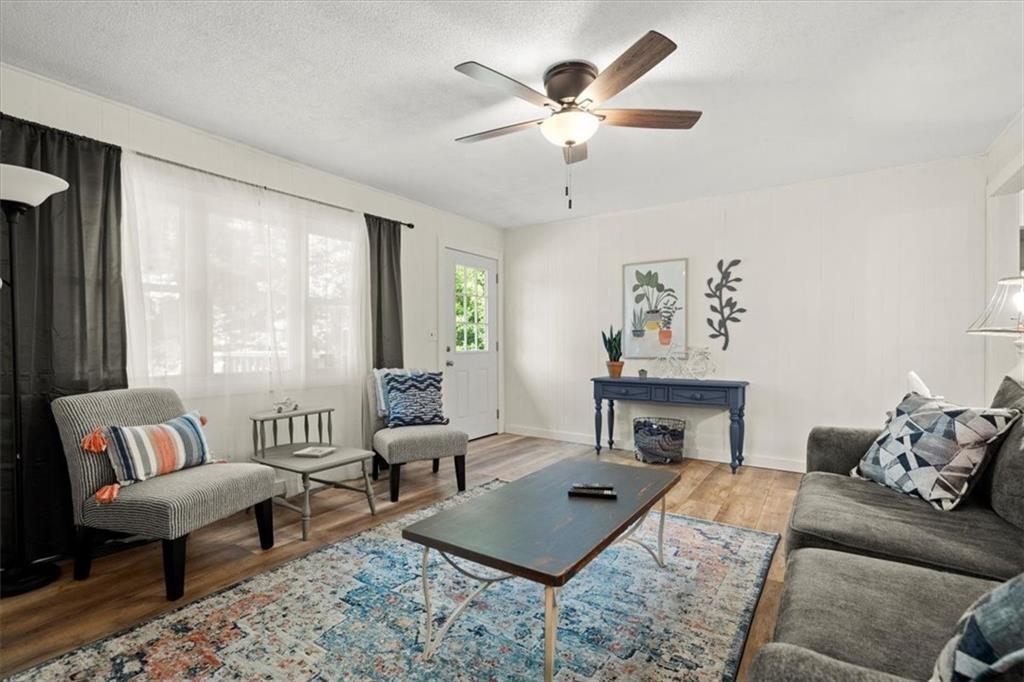 1815 DAMASCUS Road
