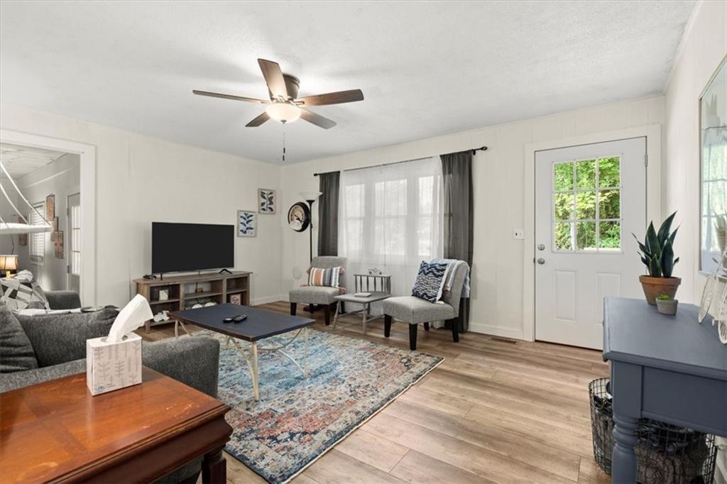 1815 DAMASCUS Road