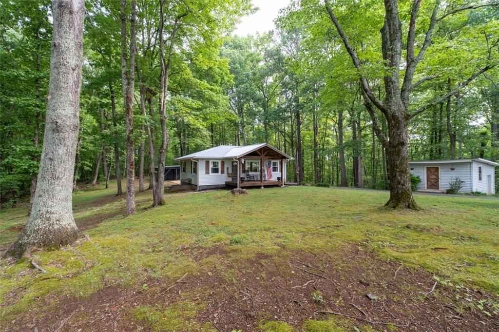 2640 Land Road