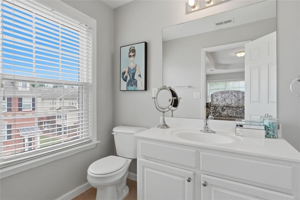 2206 Concordia Way Unit 6
