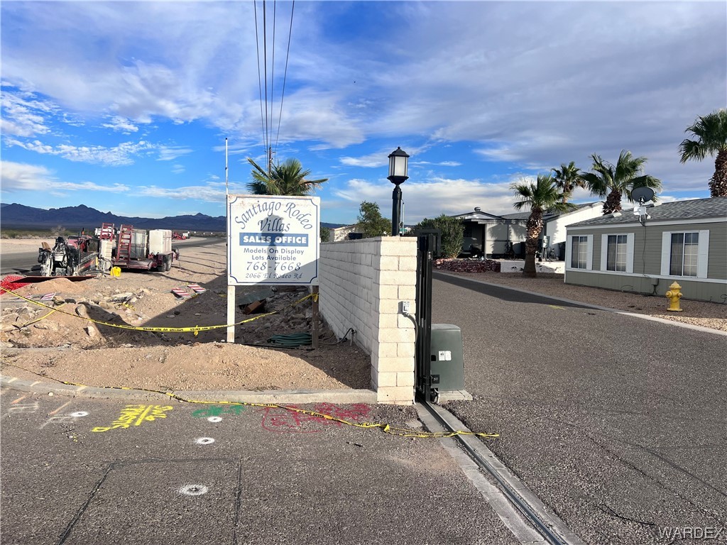 2066 E El Rodeo 43