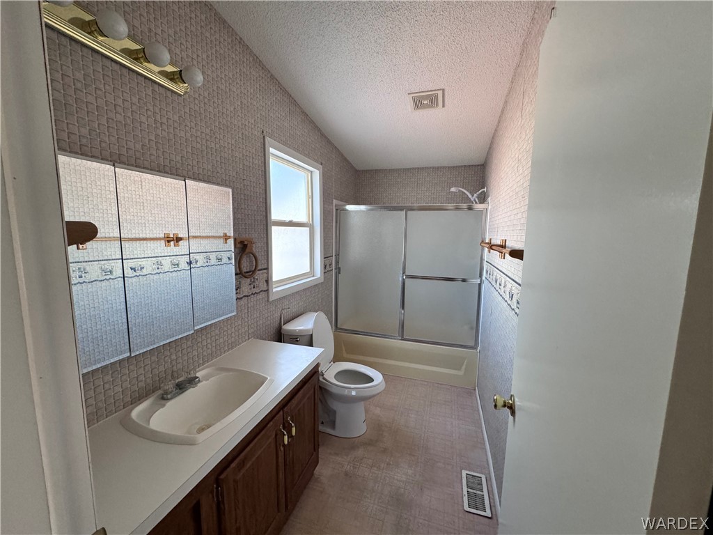 2066 E El Rodeo Road 44