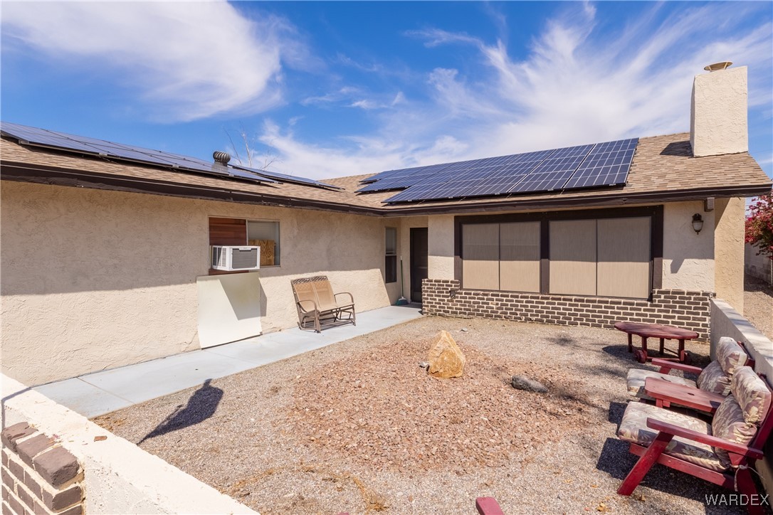 1456 Summit Circle
