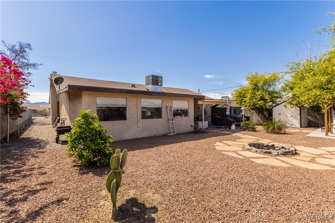 1456 Summit Circle