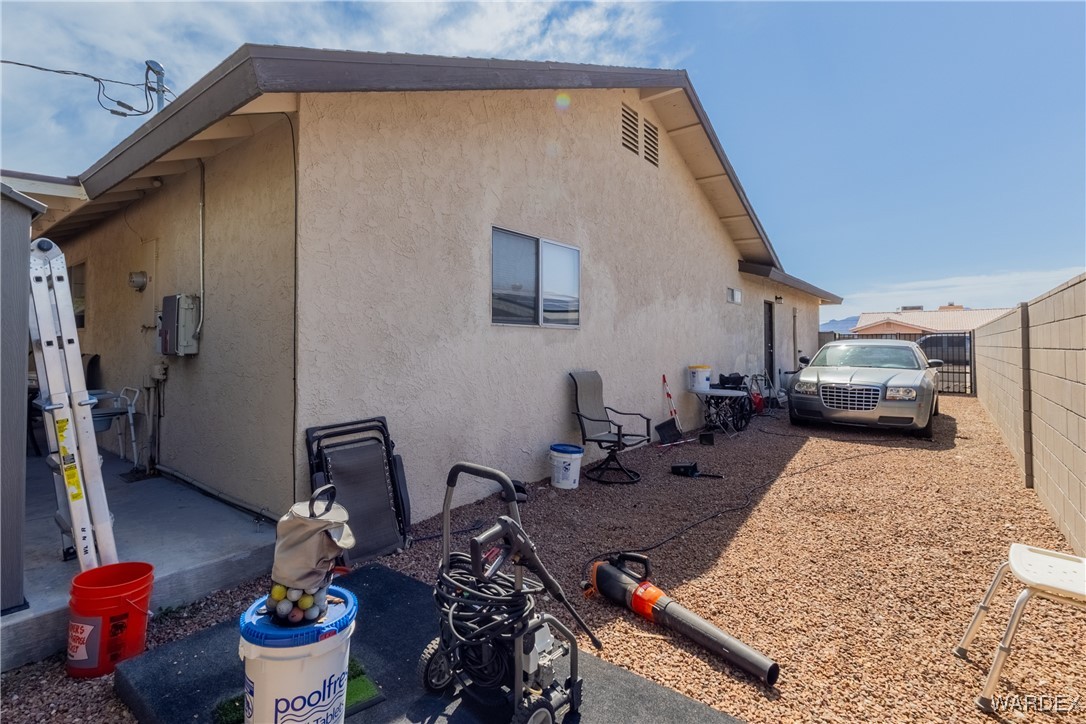 1456 Summit Circle