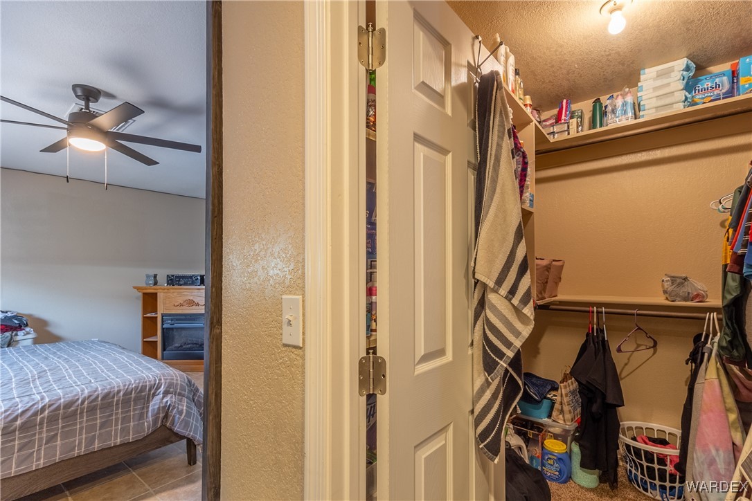 1456 Summit Circle