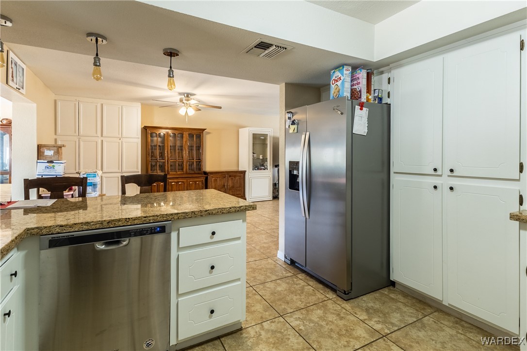 1456 Summit Circle