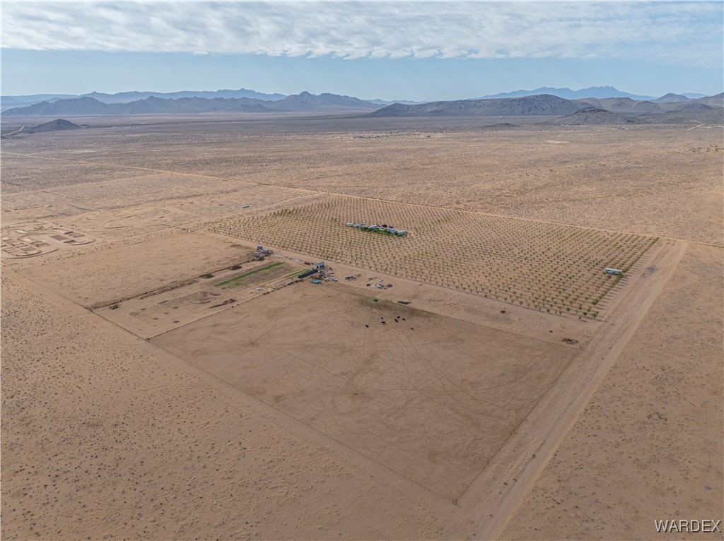 00 E Mountain Meadow