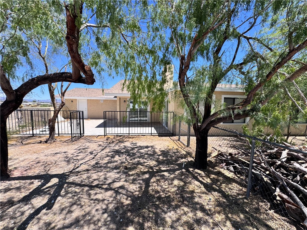 4830 E Monarch Drive