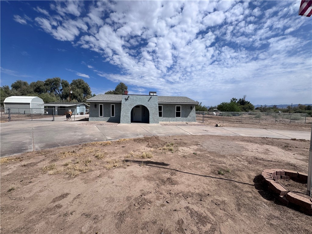 2053 E Regents Road