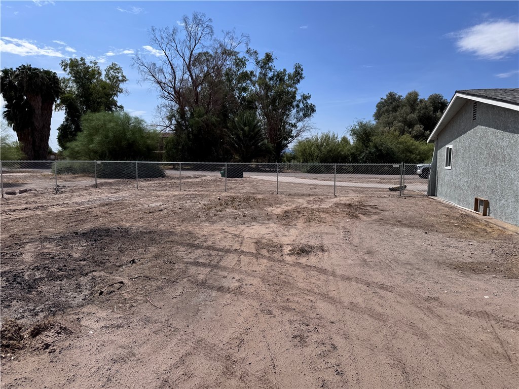 2053 E Regents Road