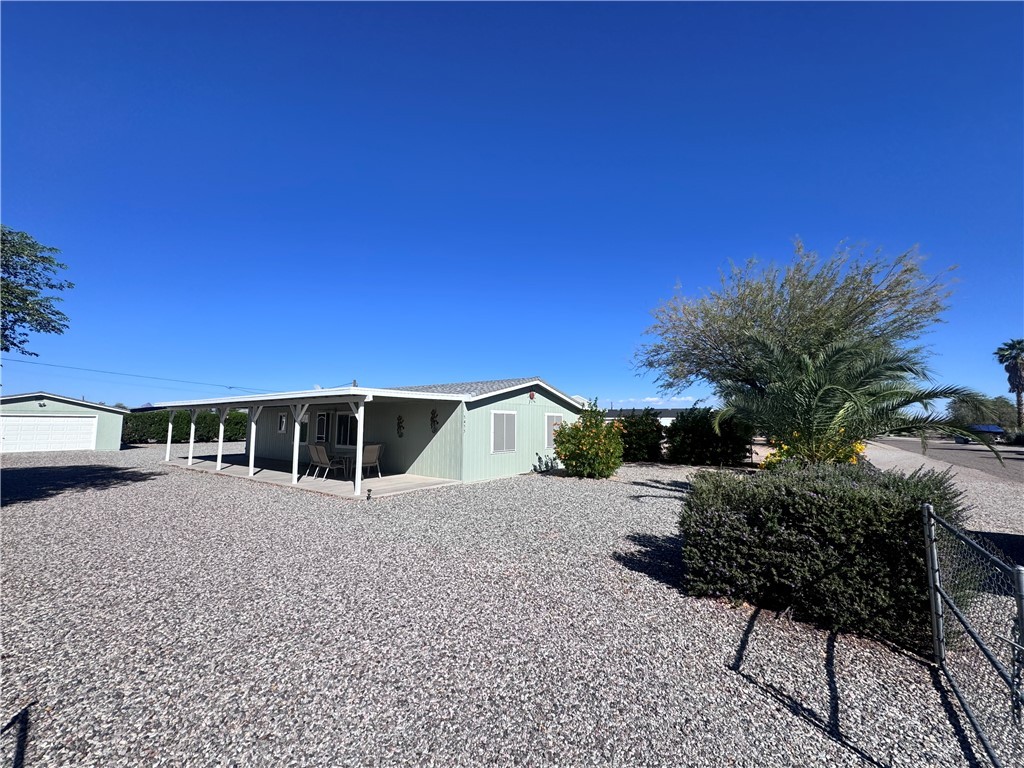 5455 E Coconino Drive