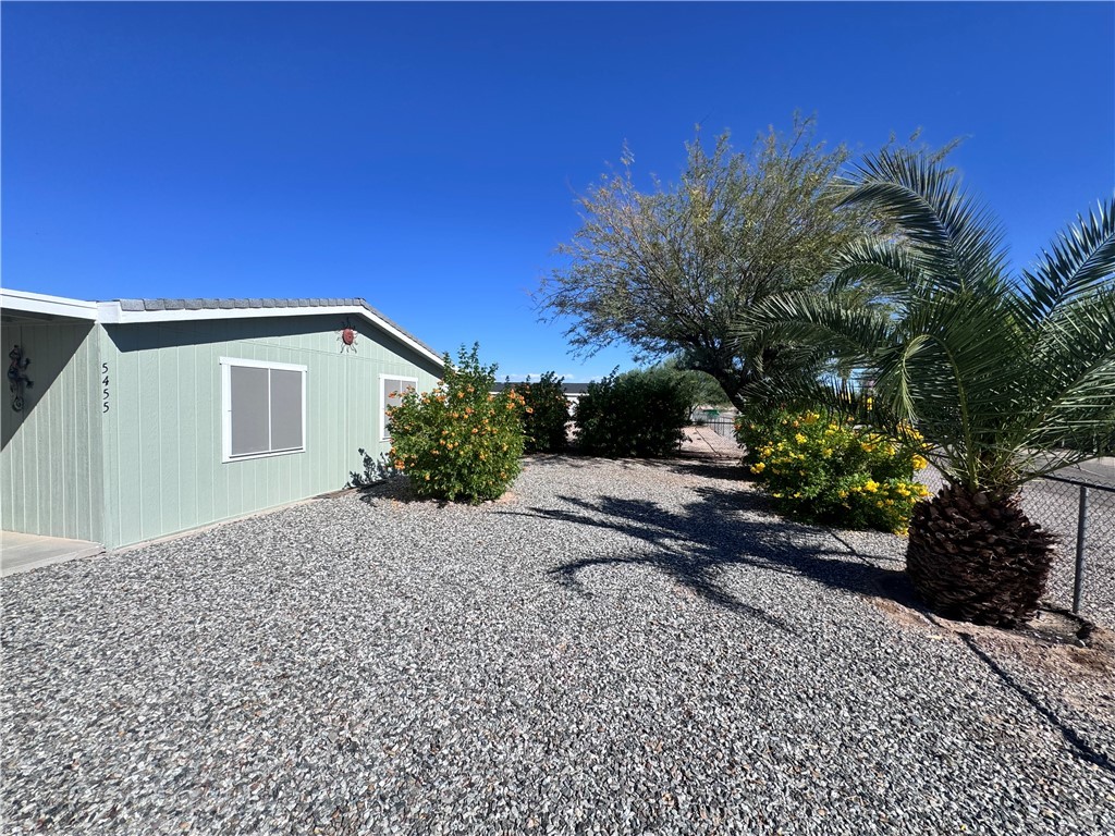 5455 E Coconino Drive