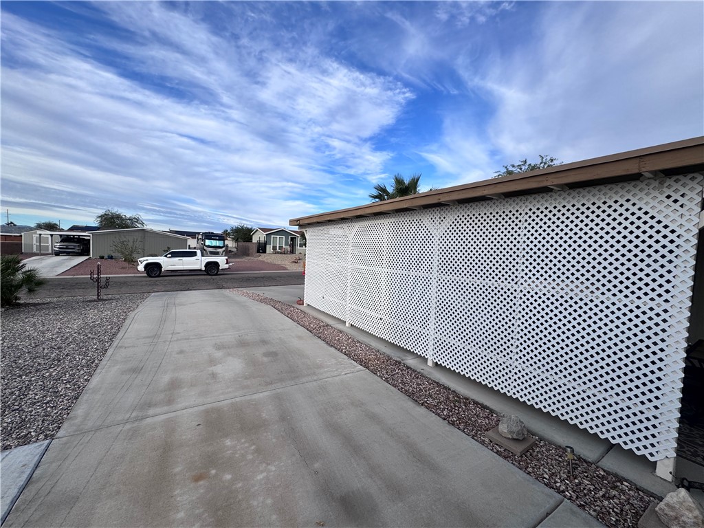 2532 E Morgan Road