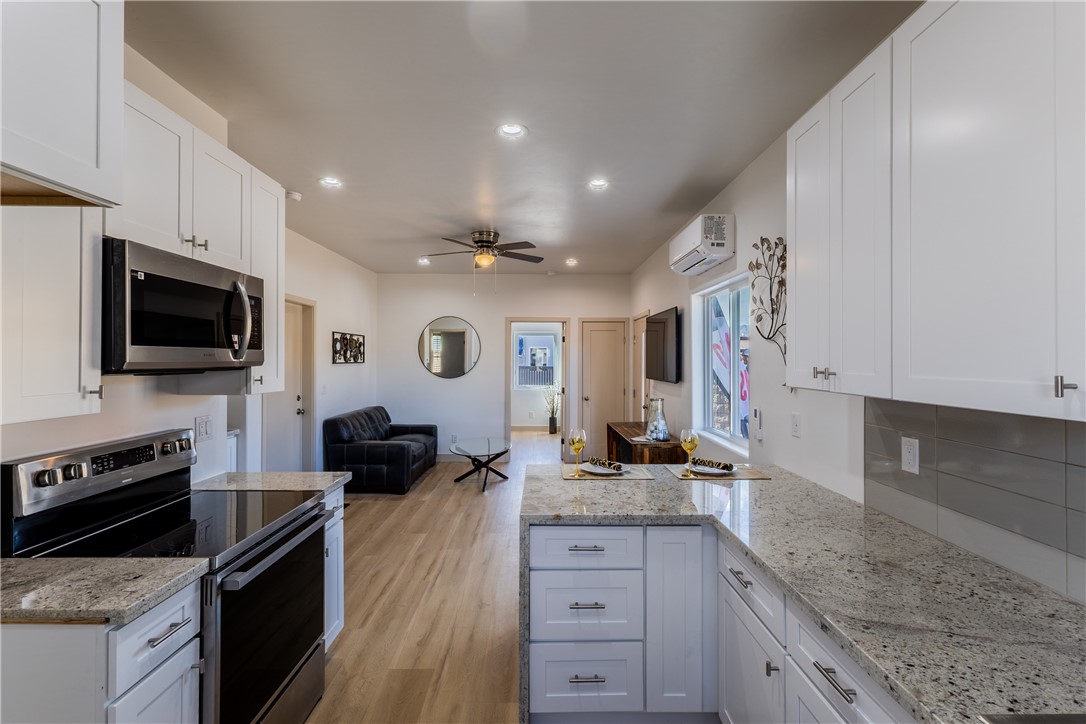 370 Riverfront Drive 3