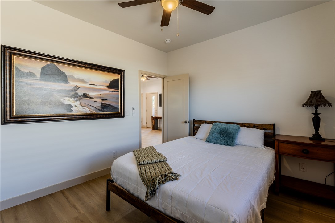 370 Riverfront Drive 4