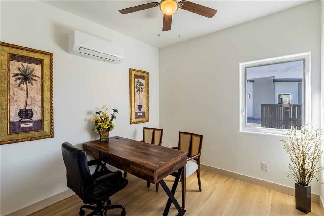 370 Riverfront Drive 4