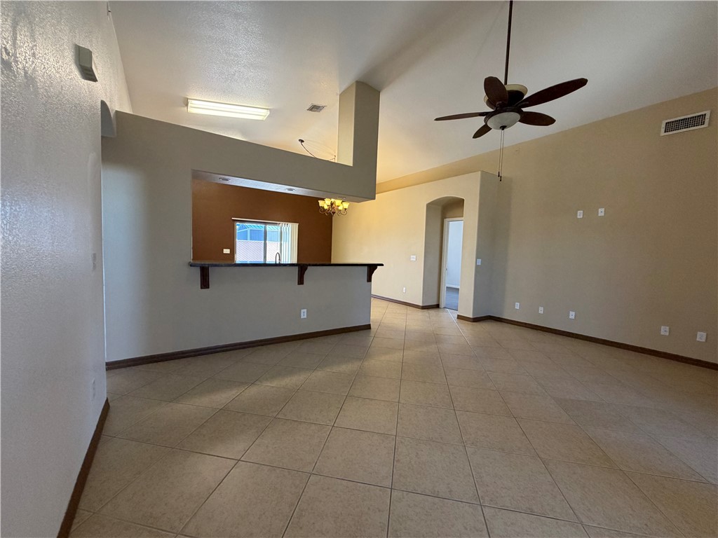 4402 S Calle Viveza