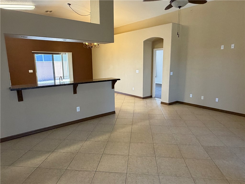 4402 S Calle Viveza